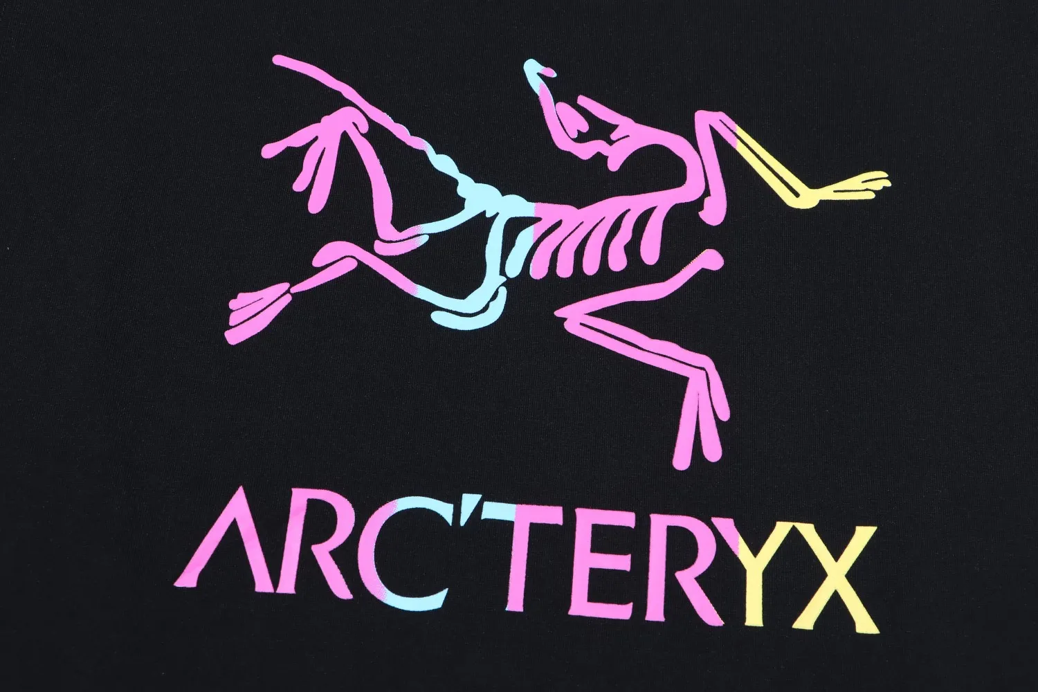 Arc’teryx ARC 23SS T 60 ， g 。 Breathable， ， ， 。 logo ， 。 ， 。 ， ， ， ， 。 Size:XS-L